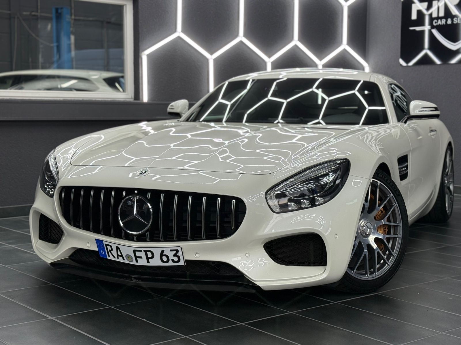 MERCEDES-BENZ AMG GT S /KERAMIK/BURMESTER/NAVI/VOLL!/NO OPF !