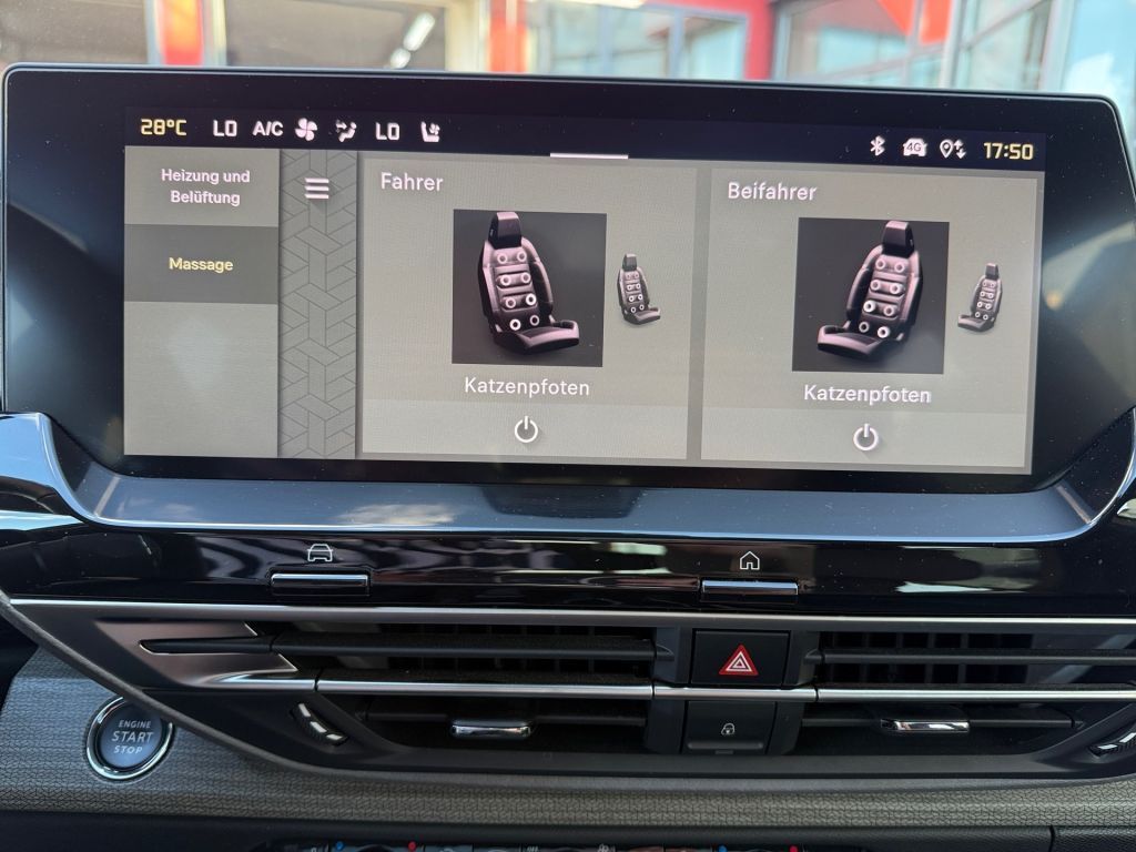 Fahrzeugabbildung Citroën C5 X PureTech 180 Start&Stop EAT8 SHINE PACK