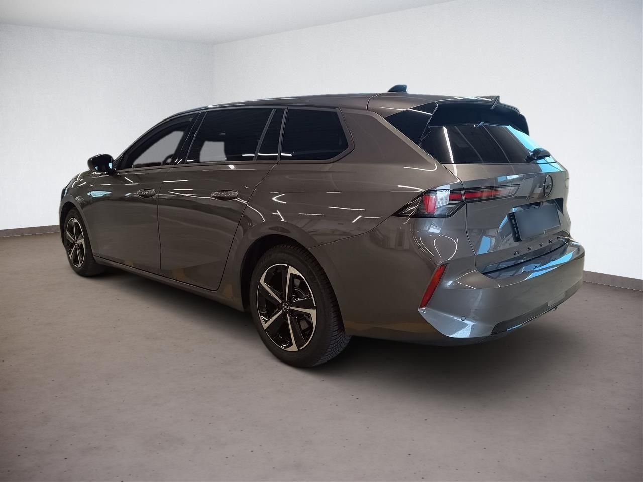 Fahrzeugabbildung Opel Astra ST 1.2T GS - Navi, AHZV, LED-Licht