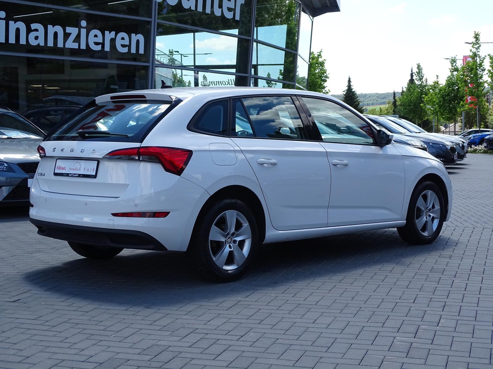 Skoda Scala 1.0 TSI LED Sitzheizung Klima PDC