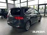 Volkswagen Touran Comfortline 1.5 TSI Navi el.Heckklappe LE - Volkswagen Touran mit Benzin-Antrieb: Van, Automatik