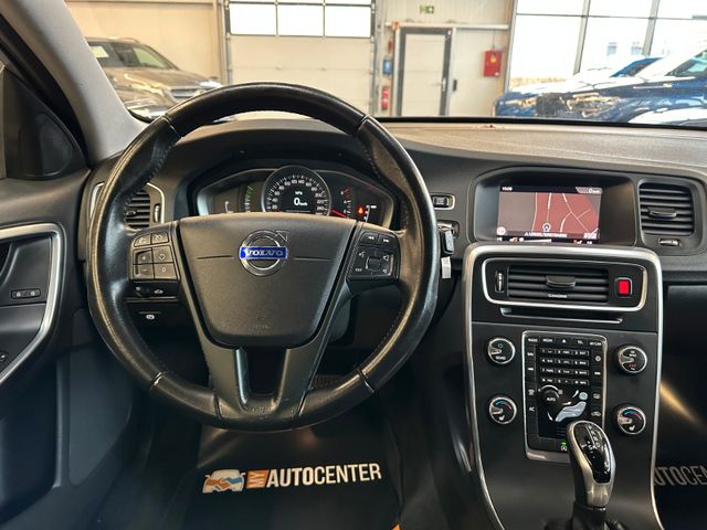 Volvo V60 Kombi Linje Business *Navi*Klima*AHK*Xenon*