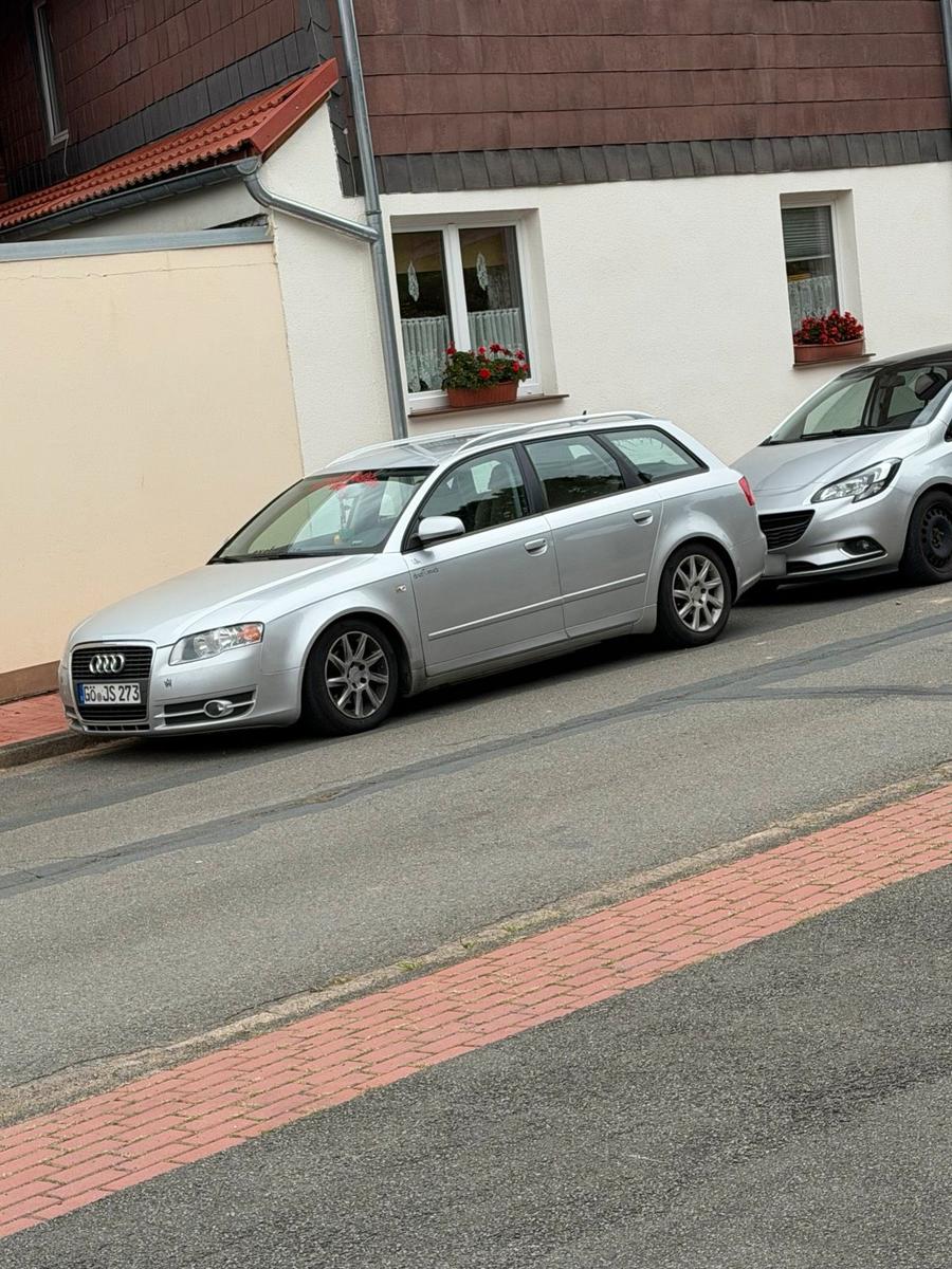 Audi A4 2006 — interior