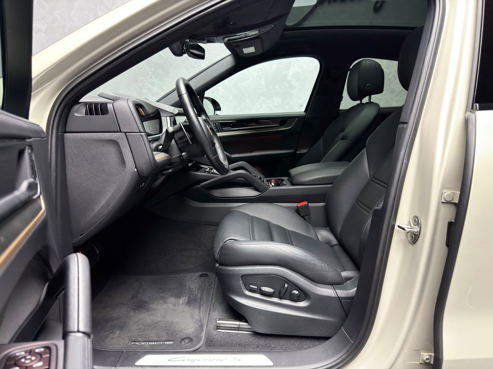Porsche Cayenne Coupe S Inno HuD 360 MASSAGE CARBON foto 3