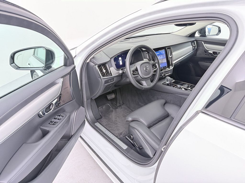 Volvo V90 T6 AWD Plus Dark Recharge Plug-In Hybrid *36 foto 11