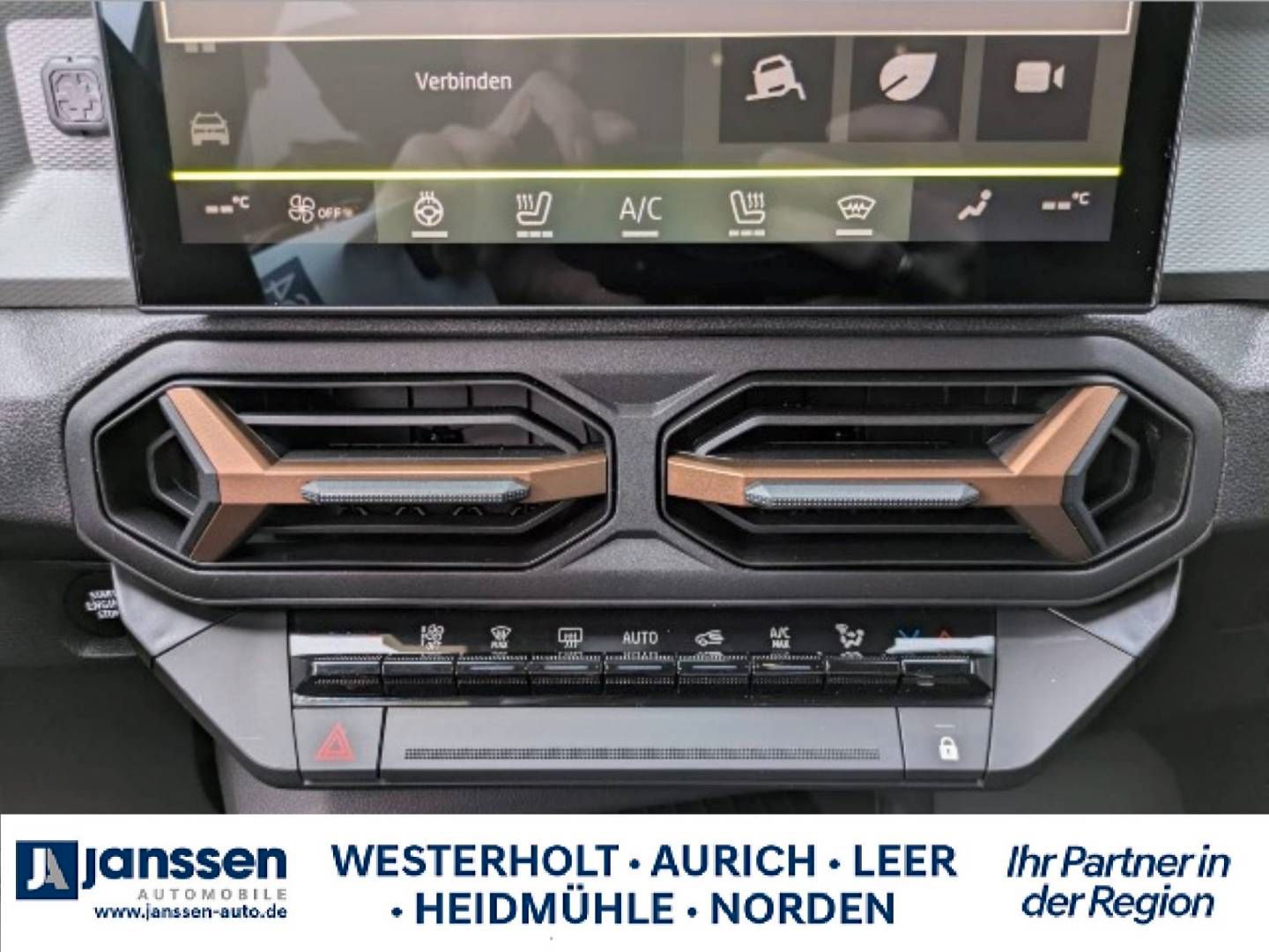 Fahrzeugabbildung Dacia Bigster Extreme TCe 140