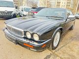 Jaguar Daimler 6.0 V12 Double Six Auto Lang/ Voll - Jaguar: V12