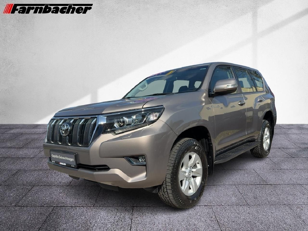 Fahrzeugabbildung Toyota Land Cruiser 2,8 4X4 Comfort *AHK
