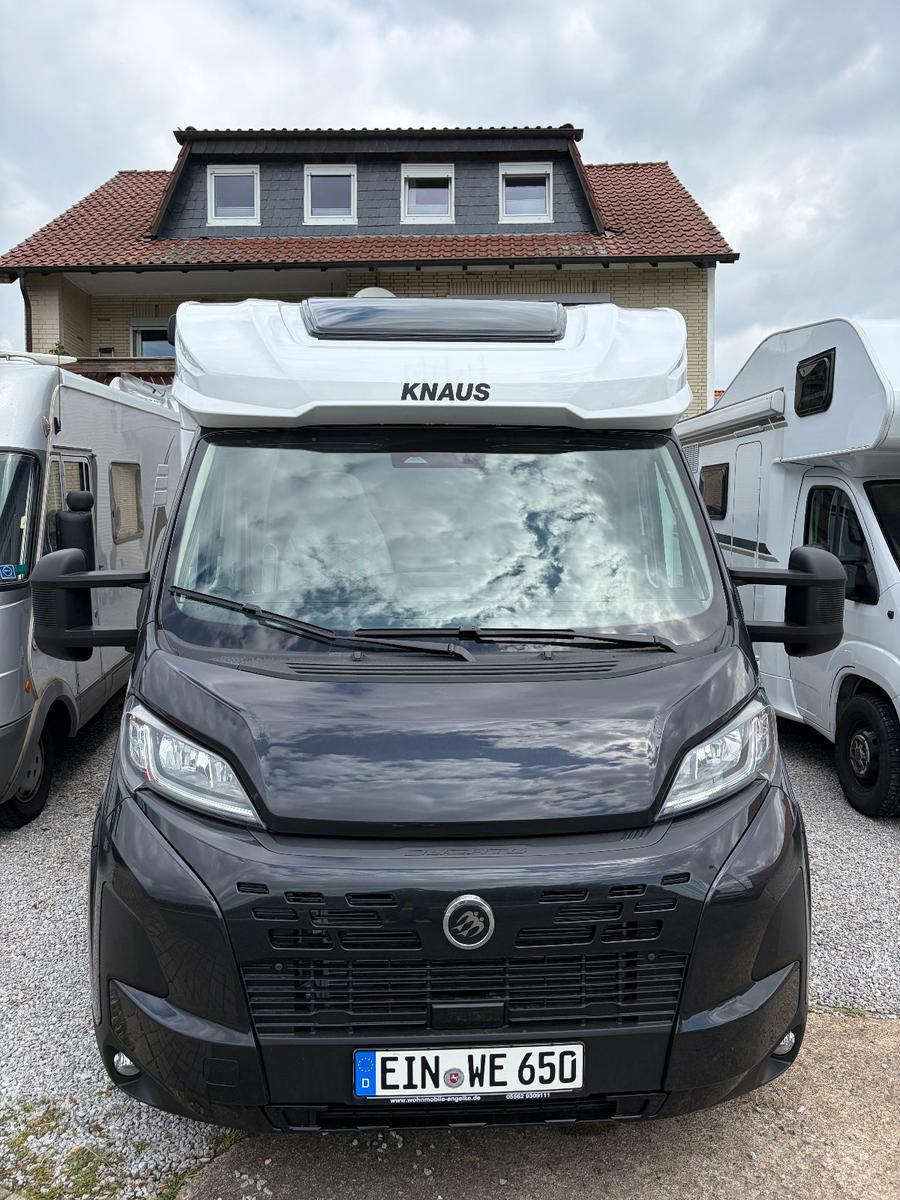 Knaus L!VE LIVE WAVE 650 MEG Black Selection voll