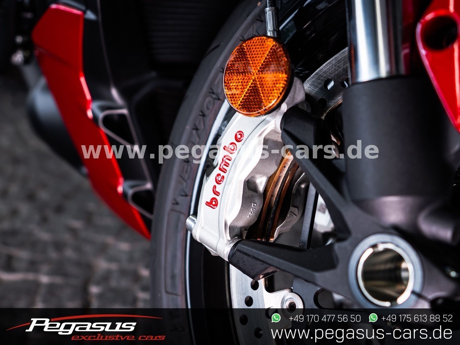 DUCATI  - 18