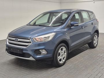 Ford Kuga - 1