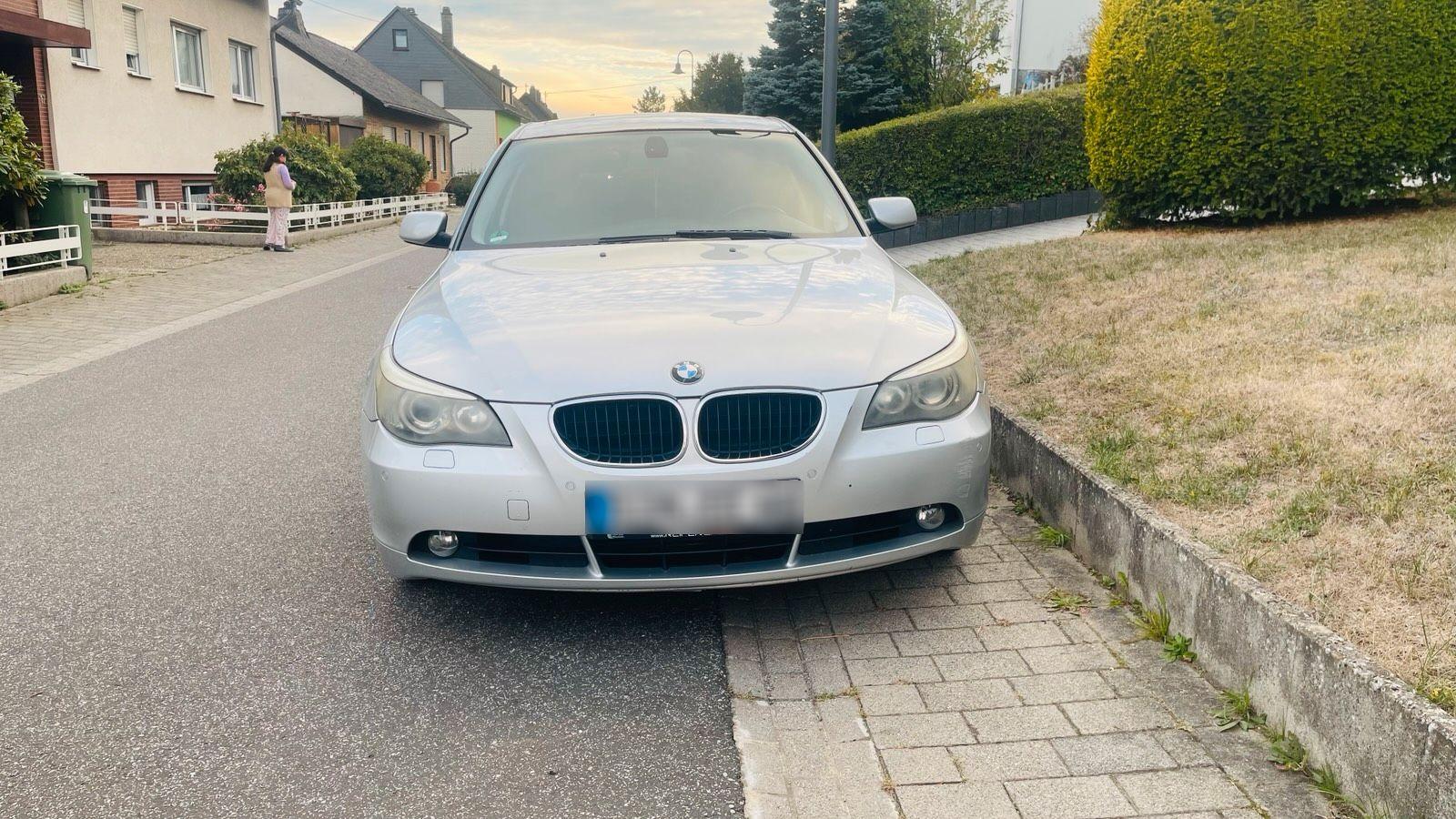BMW 525