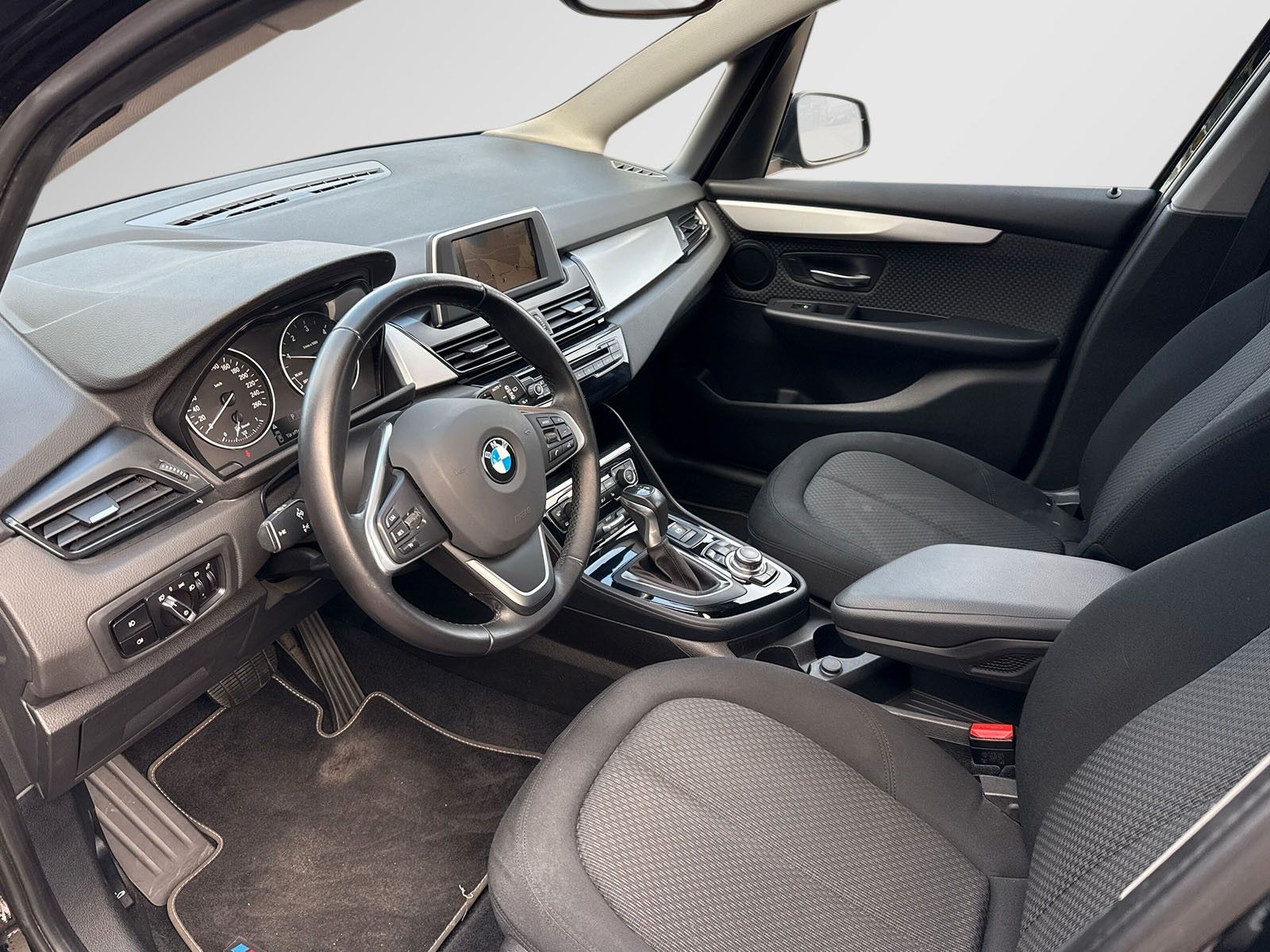 Fahrzeugabbildung BMW 216d GranTourer*PDC*ACC*Navi*Sitzheizung*Multi