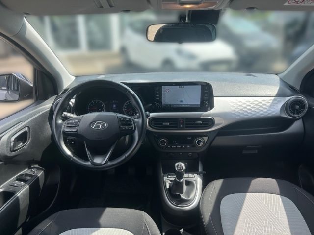 Fahrzeugabbildung Hyundai i10 Style Navi Apple CarPlay Android Auto DAB SH