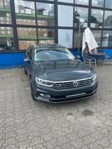 Volkswagen Passat Variant Highline BMT/Start-Stopp 4Motion - Gebrauchtwagen in Essen