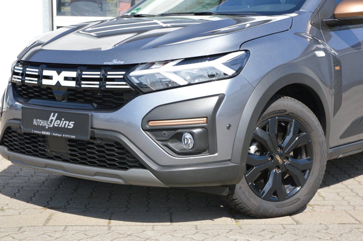 Fahrzeugabbildung Dacia Jogger   Extreme+ AHK SHZ LED 7-Sitzer