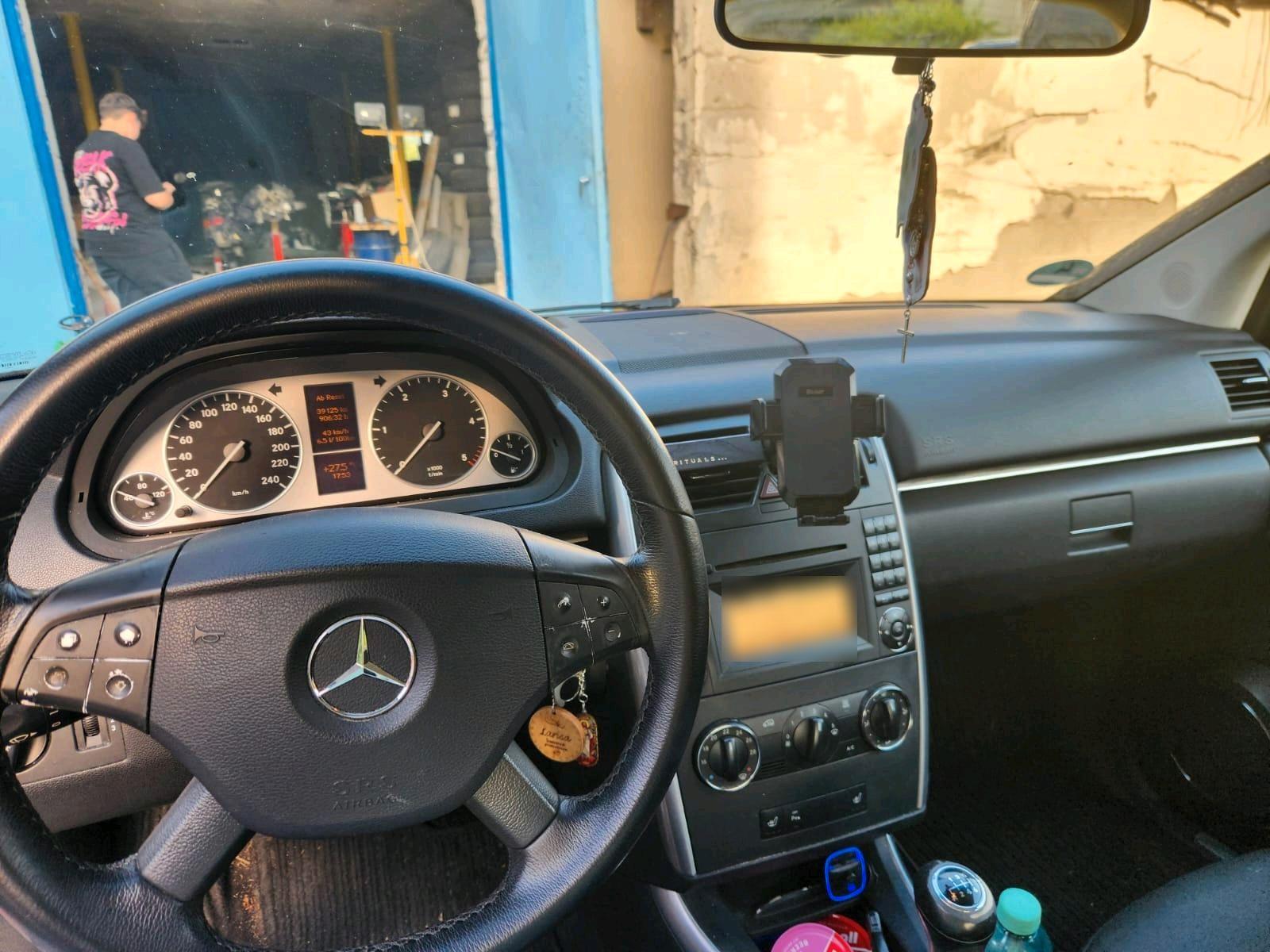 Mercedes-Benz B180, 2008