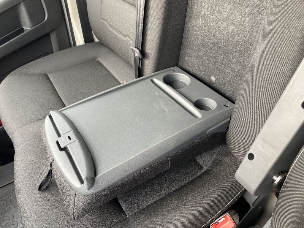 Fahrzeugabbildung Citroën Jumper 2.2 BlueHDi 140 L3H2 *NAVI*Allwetterreife