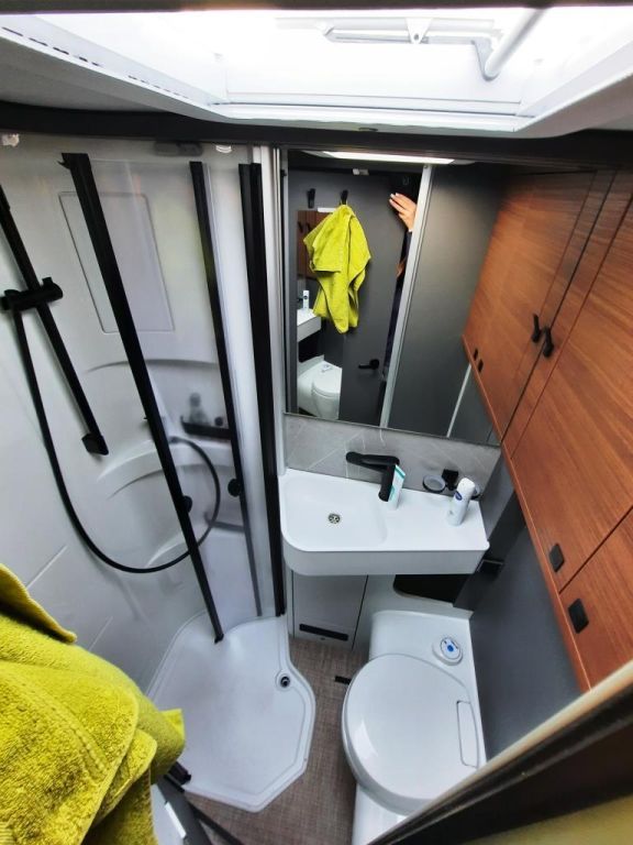 Fahrzeugabbildung HYMER / ERIBA / HYMERCAR B-Klasse MC I 600 Verfüg./Autark/AHK/TV/Markise
