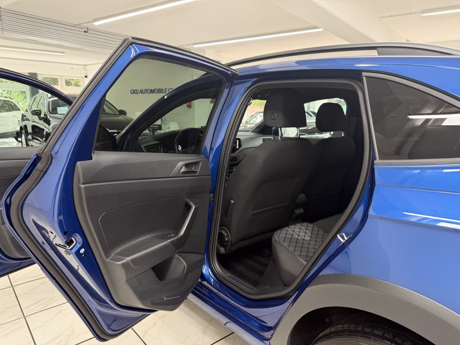 Volkswagen Taigo R-Line 1.5 TSI*SHZ*Digital-Cockpit*Kamera