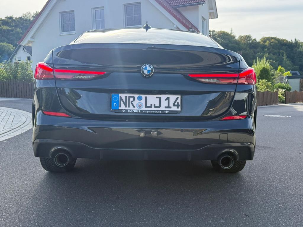 BMW 220