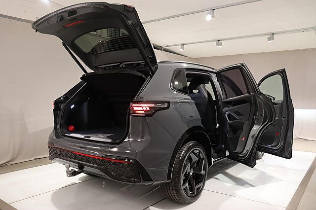 Tiguan R-Line 1.5l eHybrid DSG BlackStyle AHK An