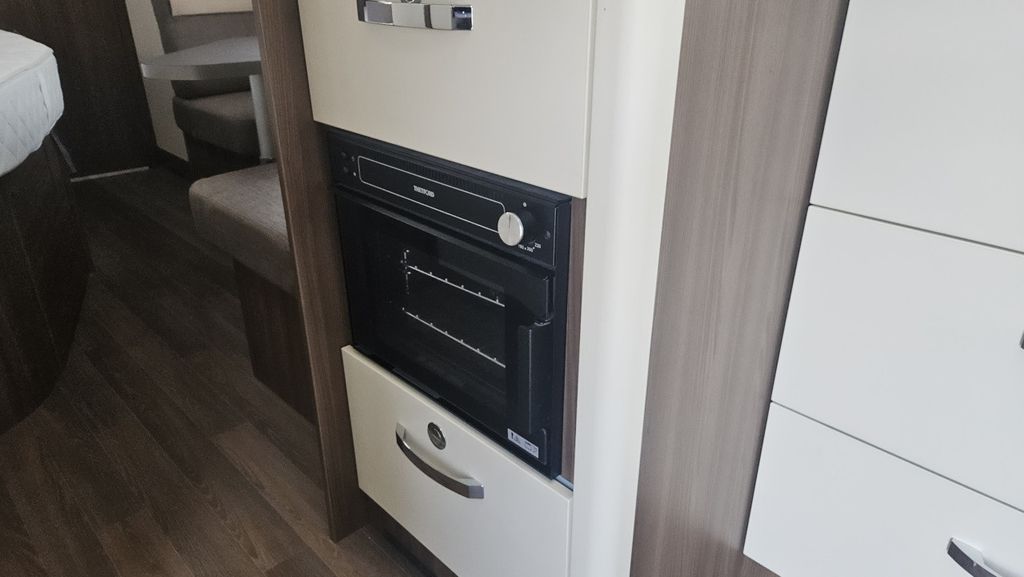 BUERSTNER Averso Nordic 700 TS BUERSTNER Averso Nordic 700 TS