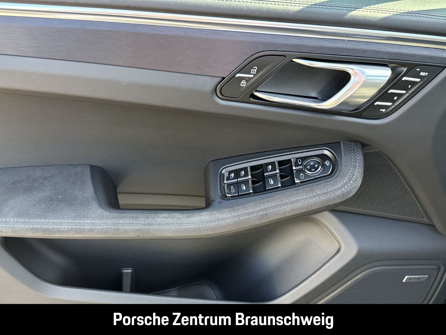 Porsche Macan GTS Standheizung BOSE Luftfederung PASM foto 21