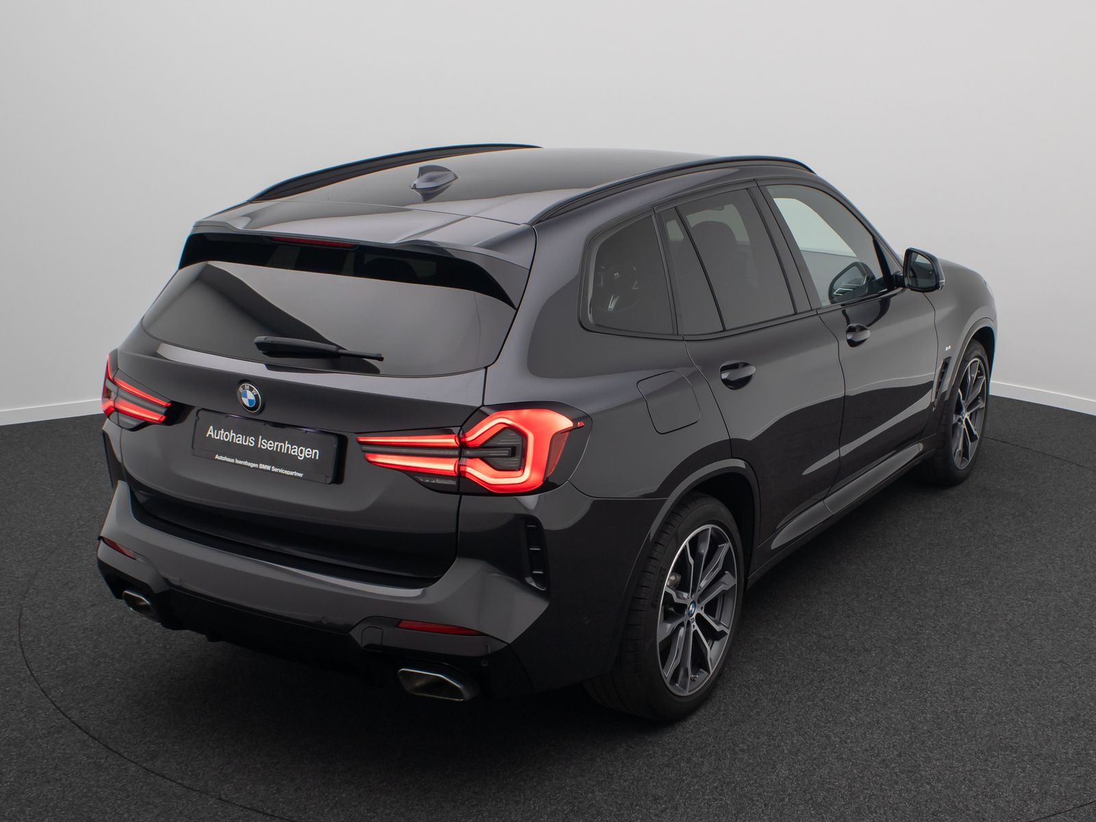 Fahrzeugabbildung BMW X3 xD30d M Sport 360°Laser Standheizung HiFi DAB