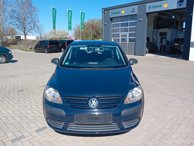 Volkswagen Golf Plus1.6 FSI Automatik,8FACH;AHK,SERV/TÜVNEU