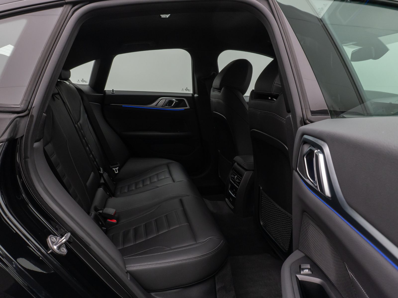 Fahrzeugabbildung BMW M440i xD  Gran Coupé Laser HUD DAB HiFi Komfort