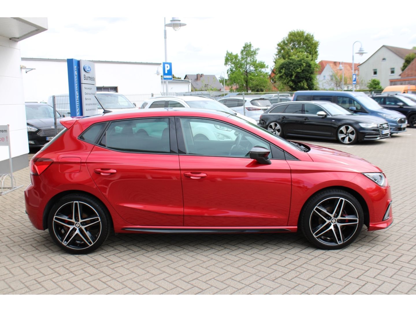 Fahrzeugabbildung SEAT Ibiza 1.5 TSI FR Beats ACC LED RFK Navi Full Lin