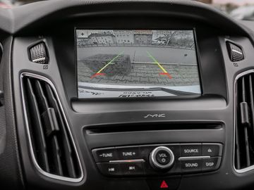 Ford Focus Turnier 1.0 Business Kamera Winterpaket