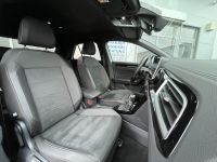 Volkswagen T-Roc 2.0 TDI DSG R-Line 2.HD NAV KAM AHK 2J GAR bei Autohaus Landmann & Maier OHG