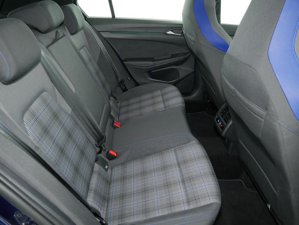 Volkswagen Golf - Bild 8