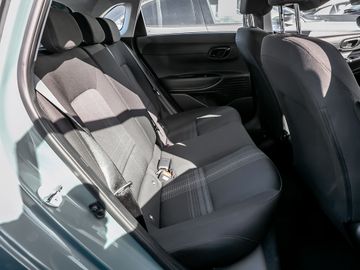 Hyundai i20 1.2 Select Spurhalteassistent Navi Kamera