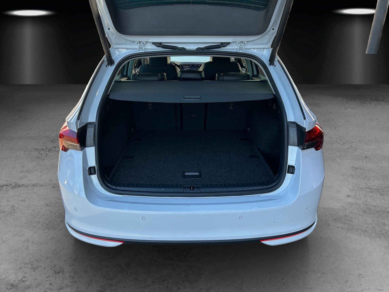 Fahrzeugabbildung SKODA Octavia 1.5 TSI mHEV Selection/KAMERA/LED/ACC/