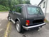 Lada Niva 4 x 4 - Lada Niva aus 2012