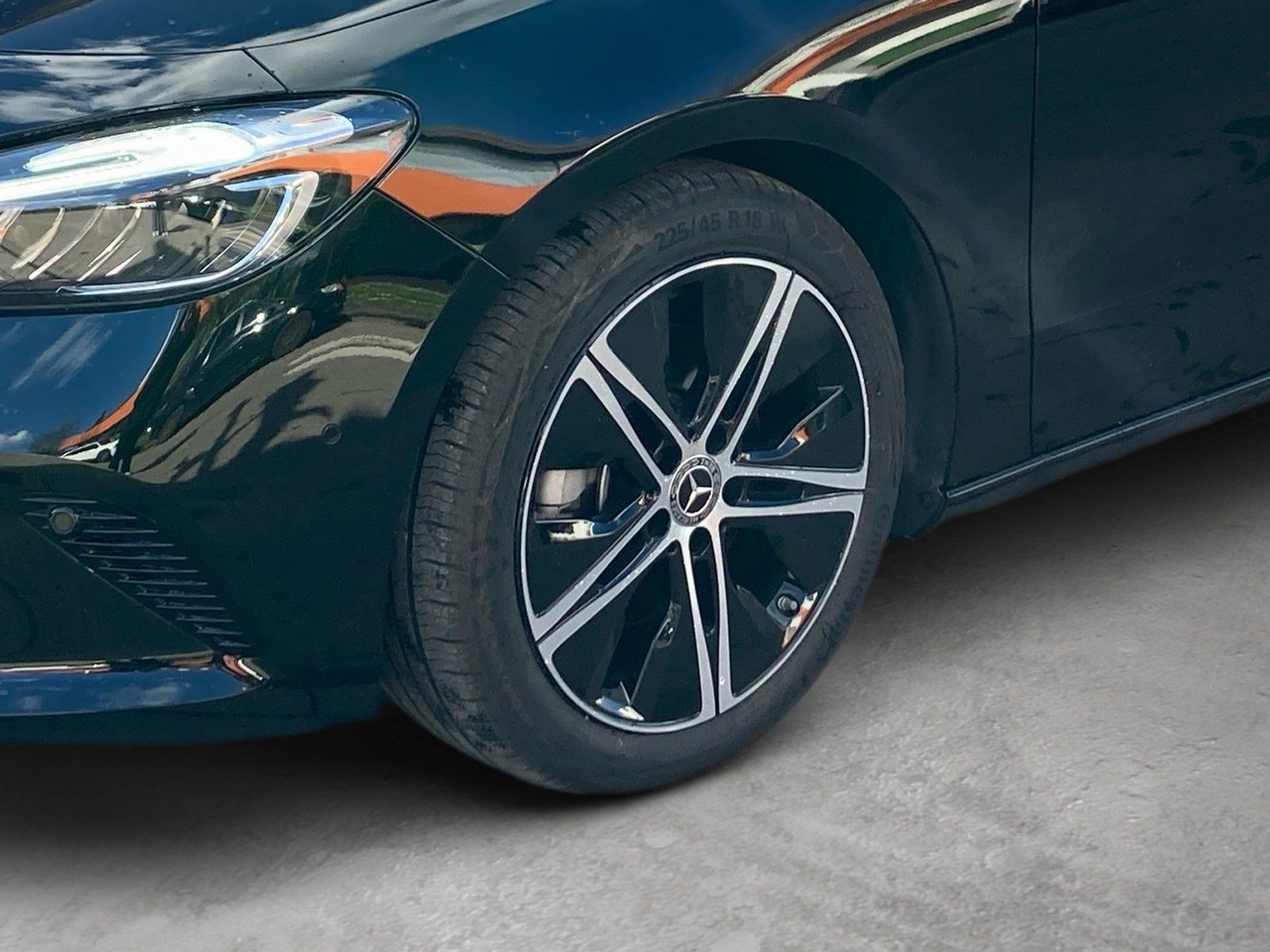 Fahrzeugabbildung Mercedes-Benz B 220 d Progressive*Distronic*Totwin*360°*GUARD*