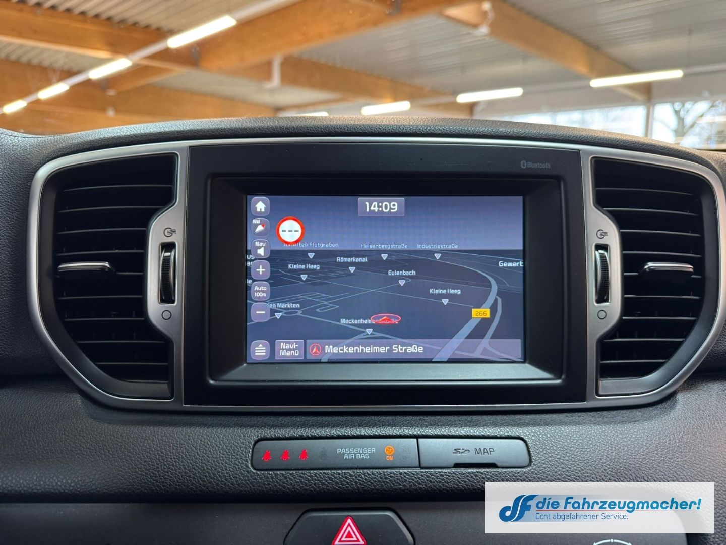 Fahrzeugabbildung Kia Sportage Vision 2WD Navi Fernlichtass. Verkehrsz