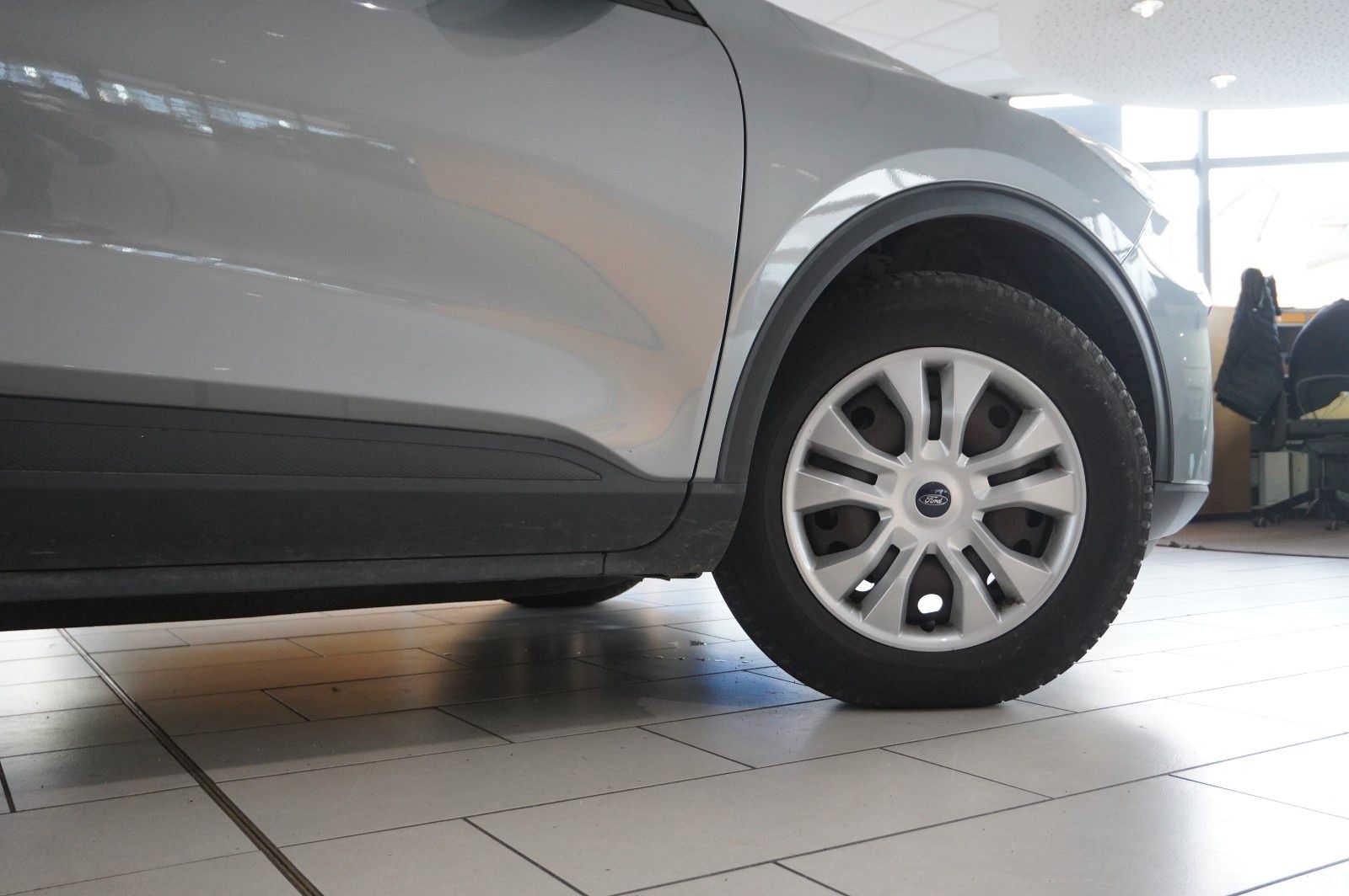 Fahrzeugabbildung Ford Kuga 1.5D COOL & CONN. NAVI/LED/SHZ/TEMP./NEBEL