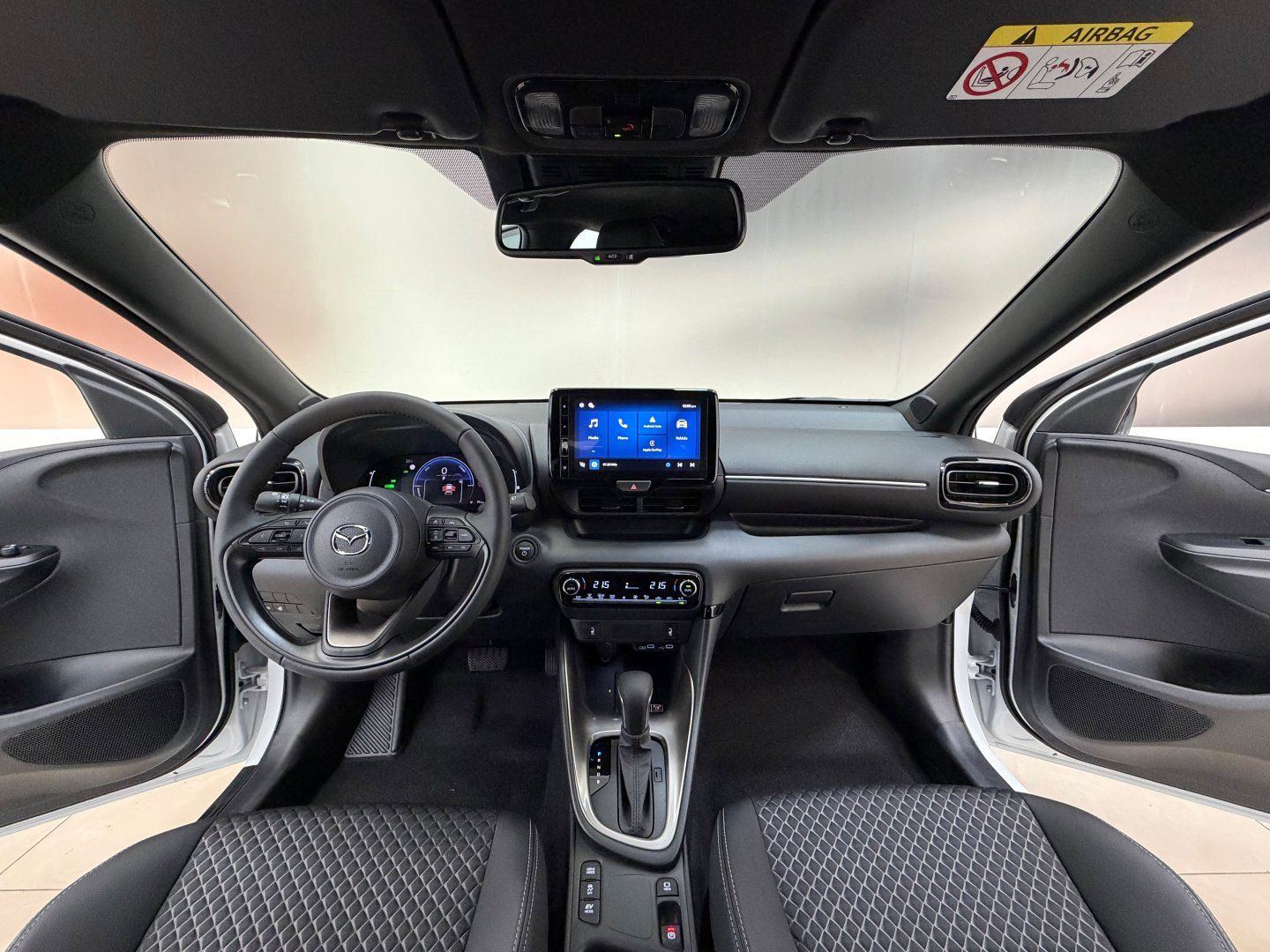 Mazda 2 Hybrid - Bild 17