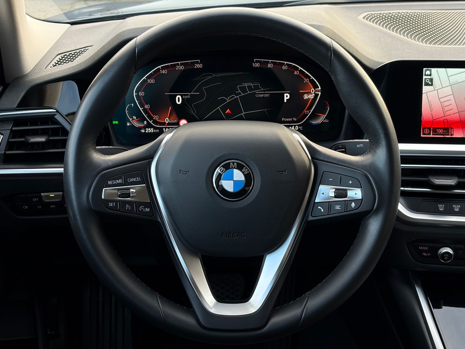 Fahrzeugabbildung BMW 320i Limo Sport Line 3Z-Klima Temp. LCProf. AHK