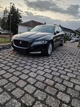 Jaguar XF 20d 180PS Portfolio Automatik Portfolio - Jaguar XF: Portfolio