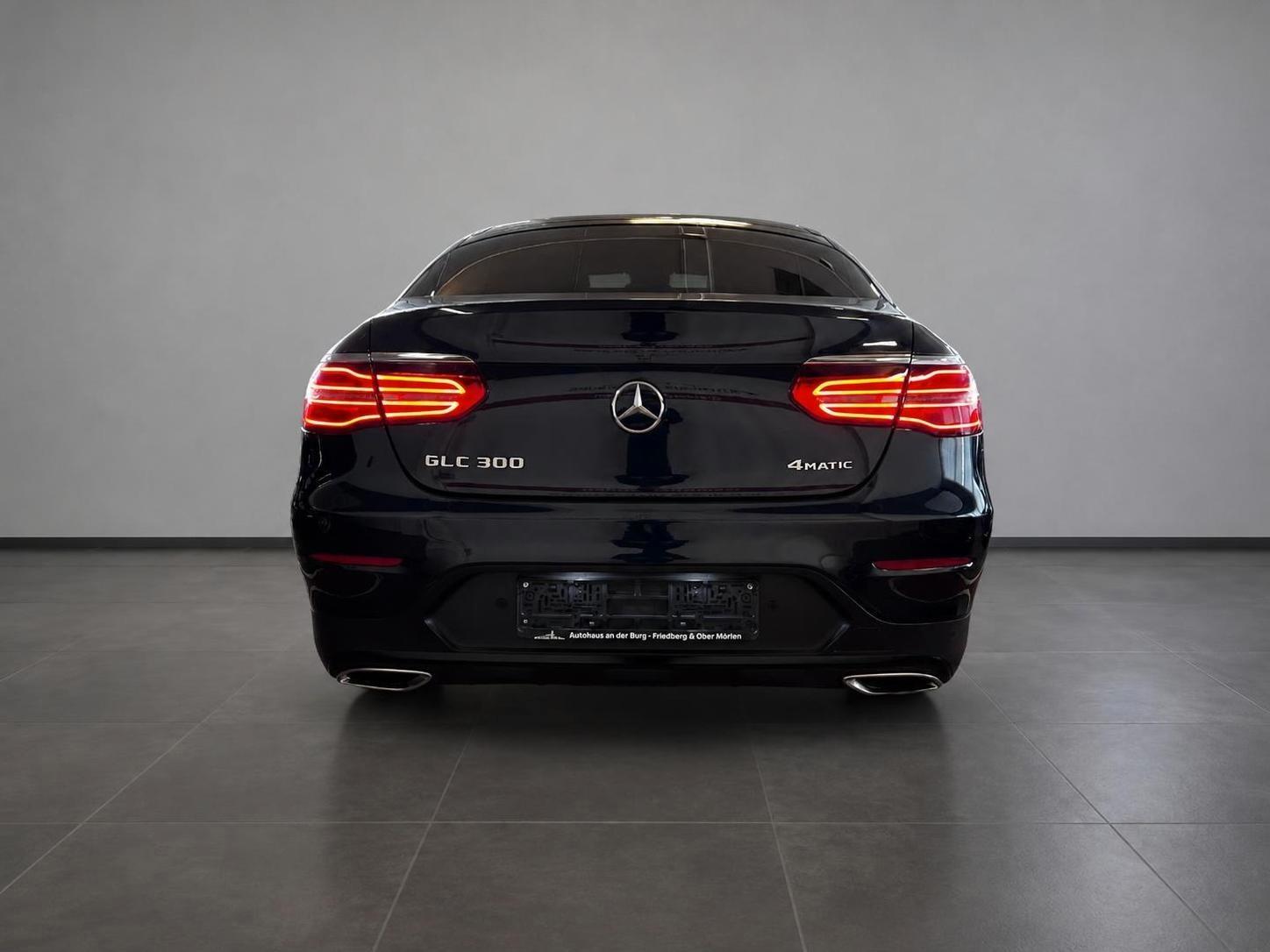 Mercedes-Benz GLC 300 AMG Line 4Matic * Schiebedach-Kamera