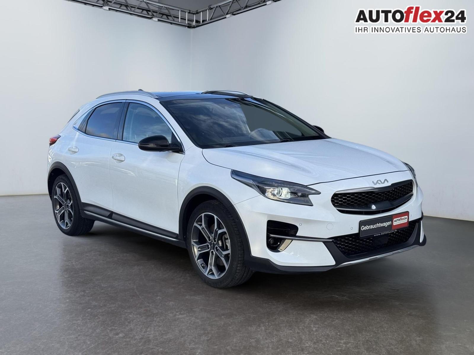 Kia XCeed 1.6 T-GDI Platinum Edition Panorama Led...