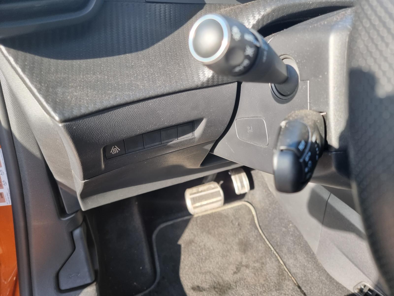 Peugeot e-2008 GT-Line -KLIMA-NAVI-CARPLAY-SHZ-CAM-LEDER
