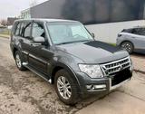 Mitsubishi Pajero 3,2 Diesel 7 Sitzer Allrad - gebrauchte Mitsubishi Pajero aus dem Jahr 2016