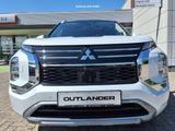 Mitsubishi Outlander Plug-in Hybrid 2,4 L TOP *360°, ACC* - Mitsubishi Plug-in Hybrid Outlander mit Anhängerkupplung