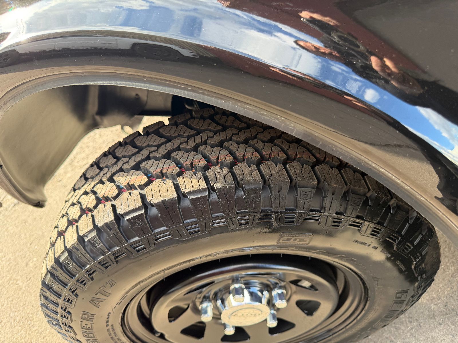 Fahrzeugabbildung Lada Niva LEGEND "PREMIUM PLUS"! !NEUE VIP-AUSSTATT.!